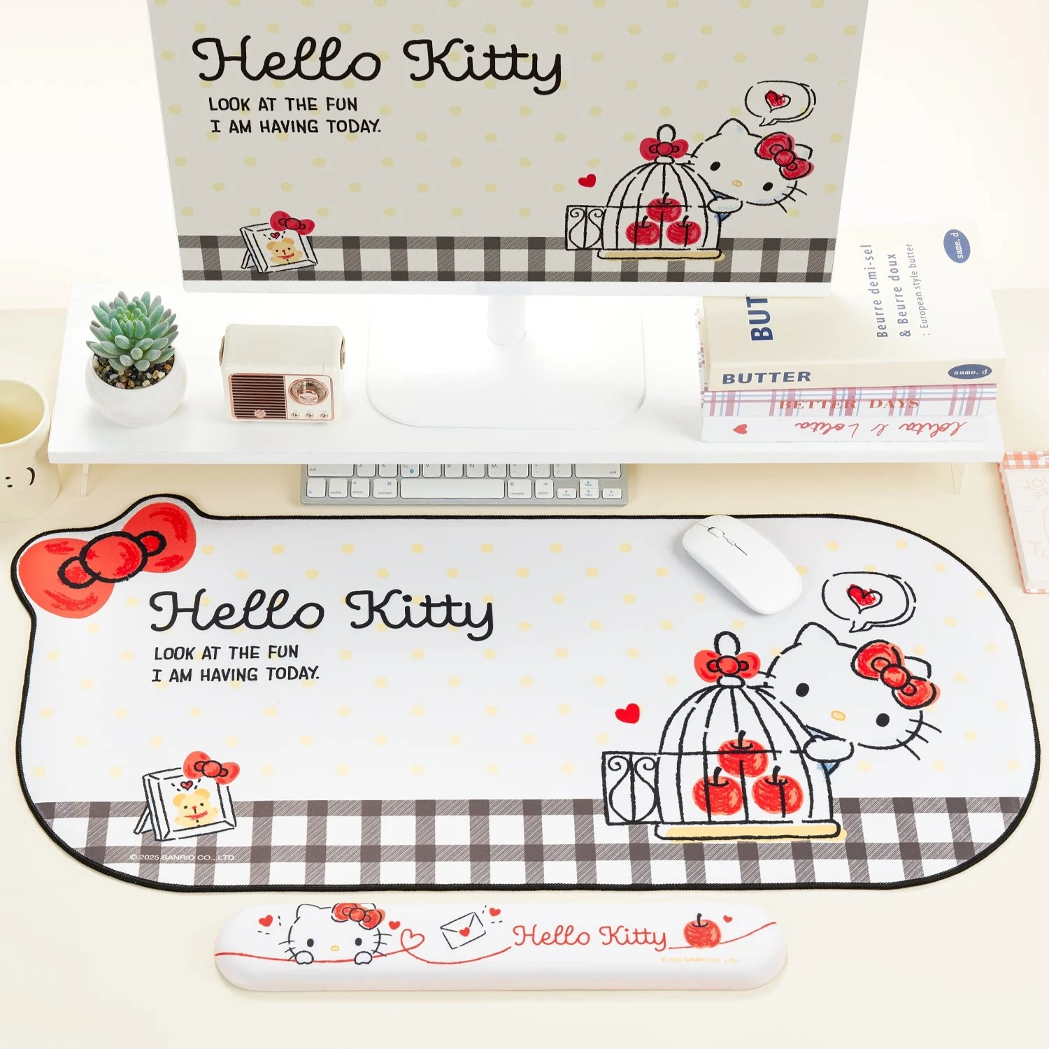 Cute Anime Sanrio Hello Kitty Gaming Mouse Pad Wrist Pad Large Rubber Non-Slip Computer Desk Mat Memory Foam Keyboard Wrist Rest