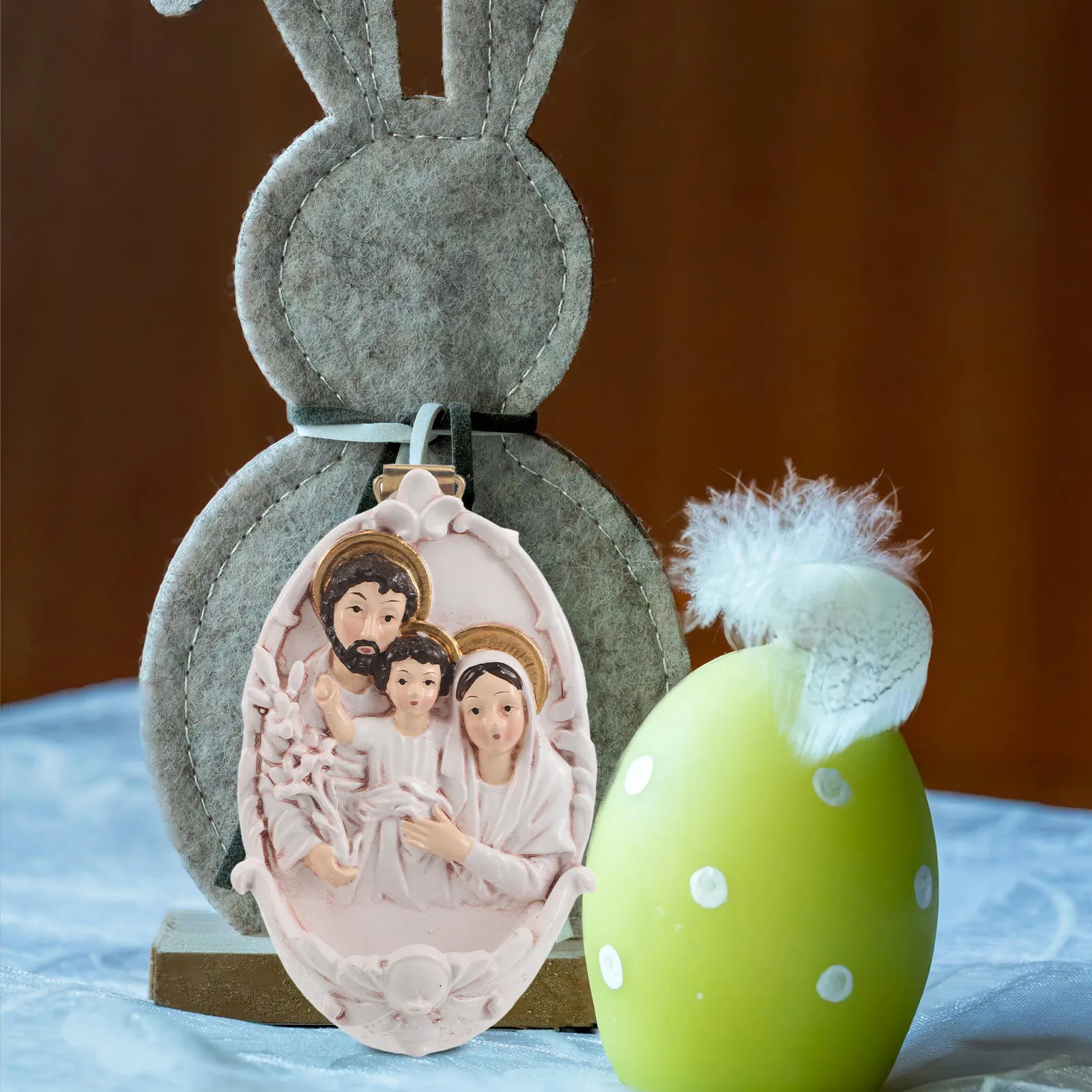 Resin Catholic Holy Water Font 5 Inch Hand-Carved Wall Mounted Holy Water Holder for Easter Baptism Confirmation Entrance