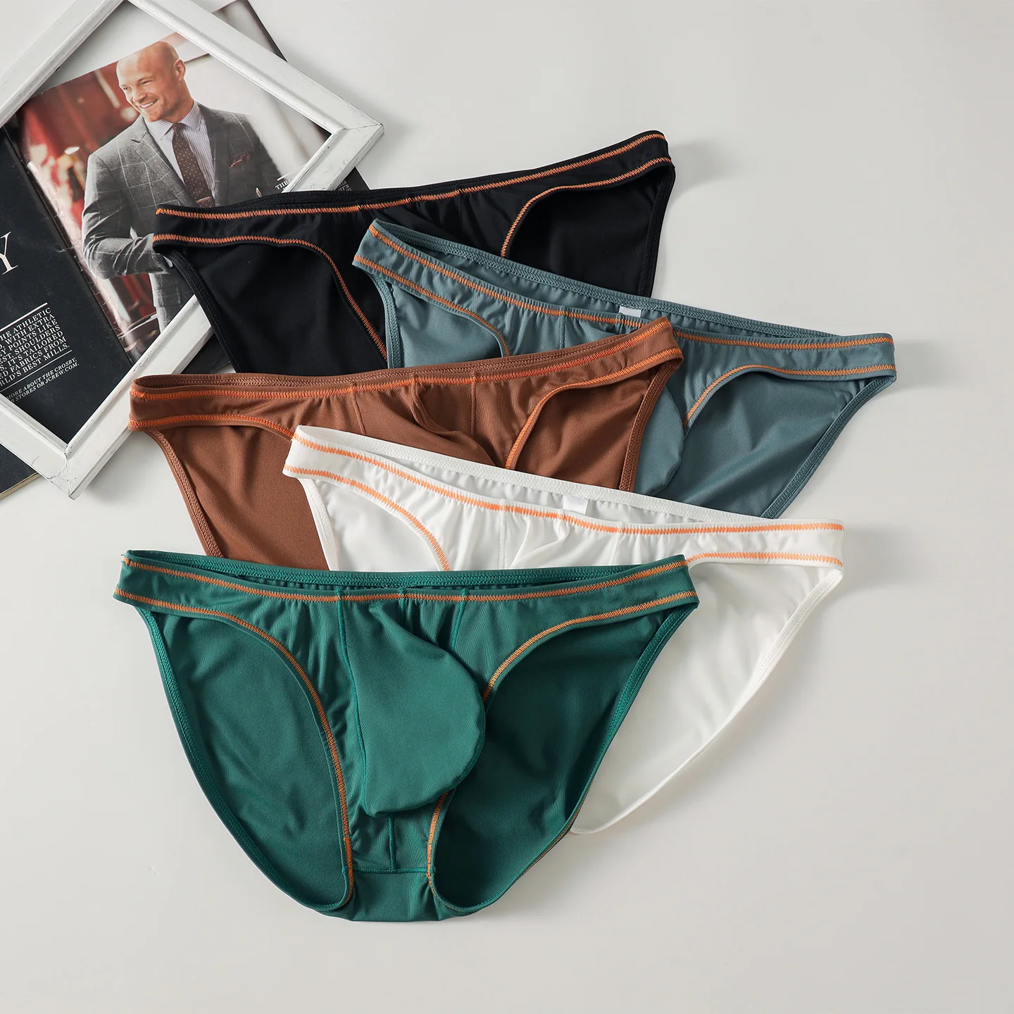 Elastic Men's Low-rise Triangle Briefs, Large Pouch Bikini Style Mini Underwear for Cross-border