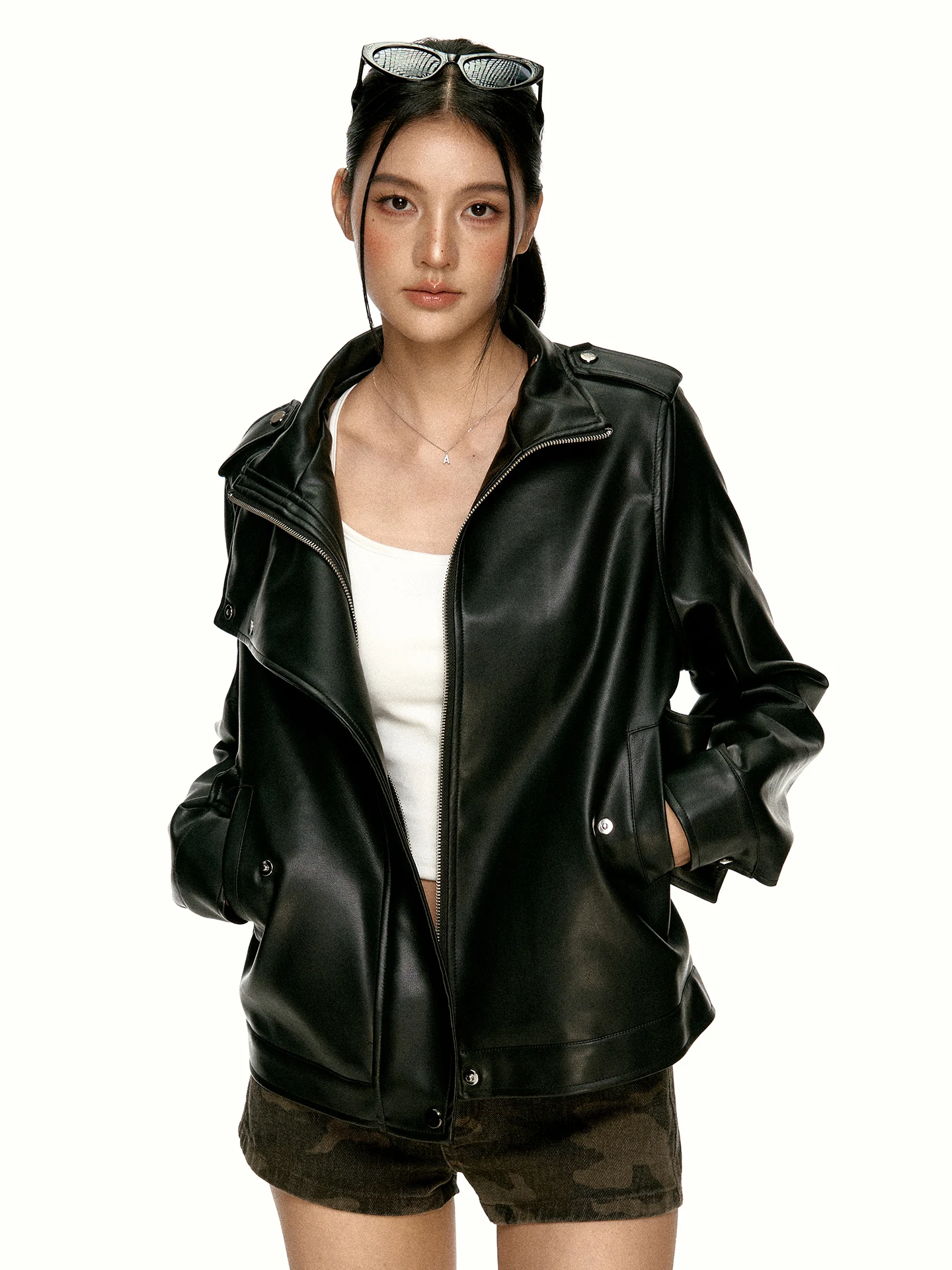 Aaisup Black Retro Motorcycle Style Stand Collar Jacket Women's Autumn Winter Slim Fit Short PU Leather Jacket Casual Style