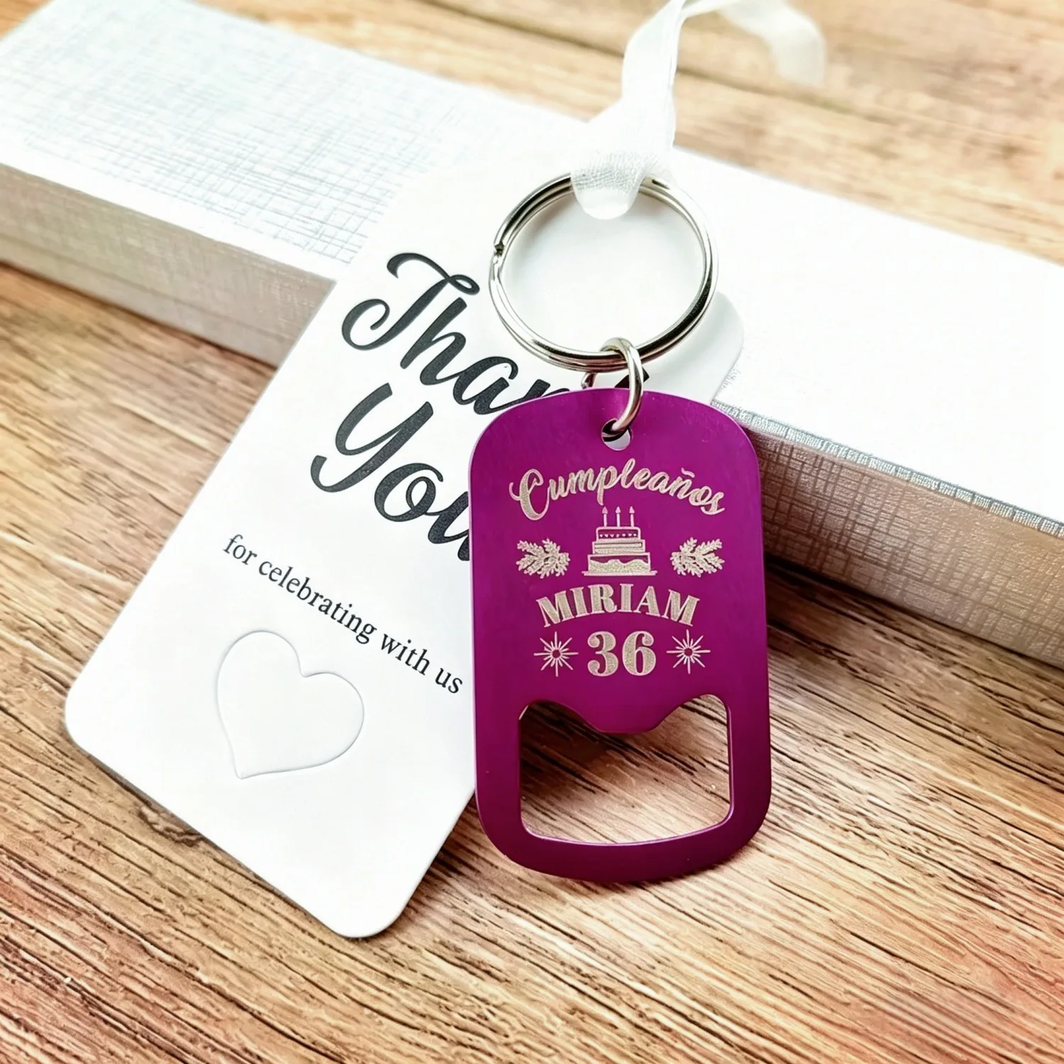 Personalisierter Schlüsselanhänger Hochzeitsgeschenke für Gäste Flaschenöffner für Partygeschenke Taufe Geburtstag Brauerei Individuelles Souvenir – Detail 10