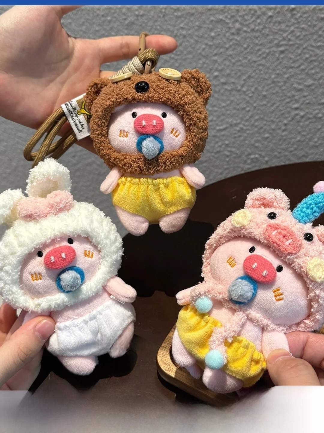 lindo-peluche-de-cerdito-con-chupete-colgante-para-bolso-llavero-muneca-regalo-de-cumpleanos-para-mujeres-imagen-de-dibujos-animados-relleno-de-algodon-pp-suave-para-mujer
