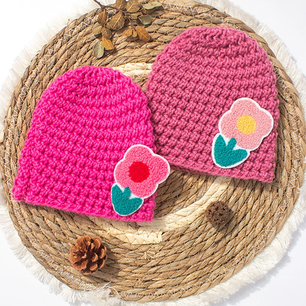 Bonnet tricoté pour nouveau-né 0-3 ans, bonnet d'hiver chaud en laine au crochet pour tout-petit, bonnet à fleurs pour fille, bonnet bébé enfant
