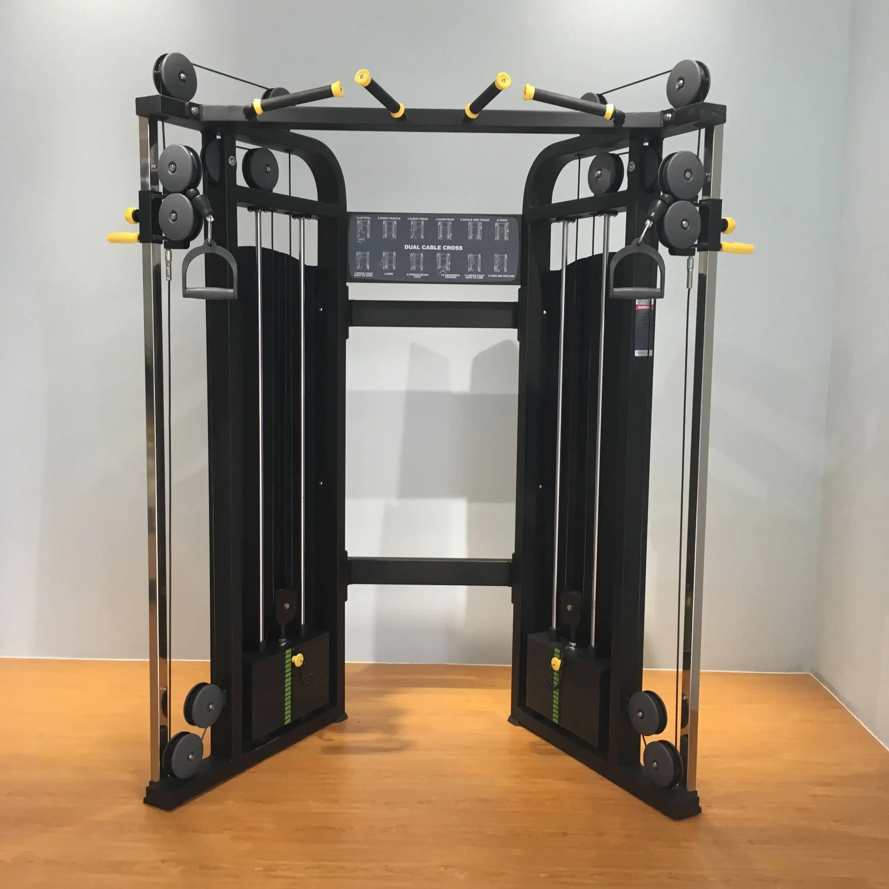 Attrezzatura da palestra professionale per macchina crossover per cavi da parete Smith Machine Trainer Multifunzionale