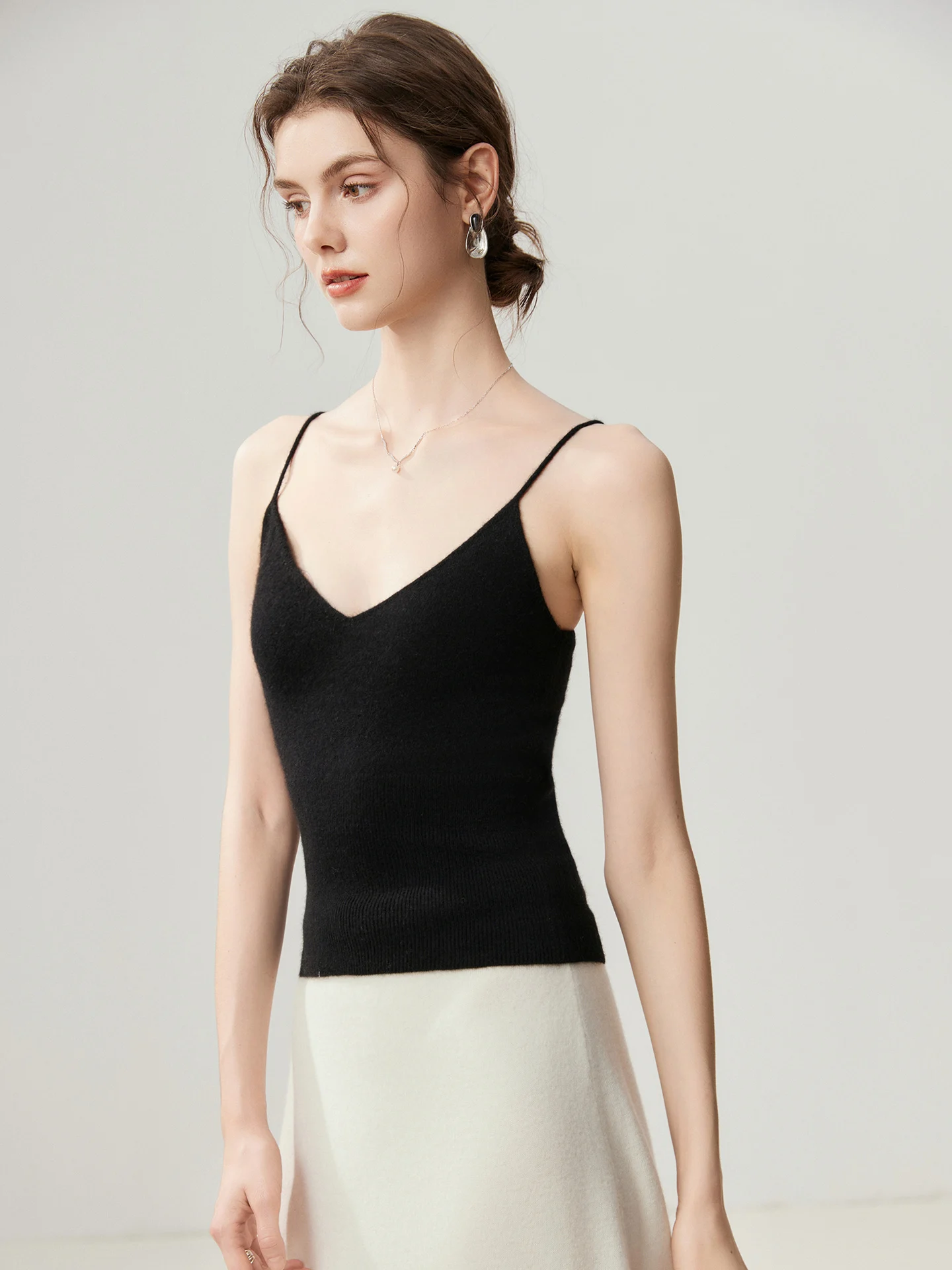 100% Cashmere Women V-Neck Camisole Tummy Control Slim Fit Tank Top Soft Stretchy Basic Inner Wear Solid Color Undershirt
