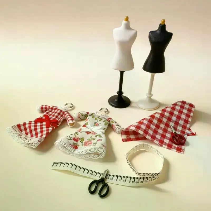 【M】1 Set Mannequin Torso Clothing Rack /Sewing Scene Accessories 1:12 Scale Dollhouse Miniature Dress Form Kit