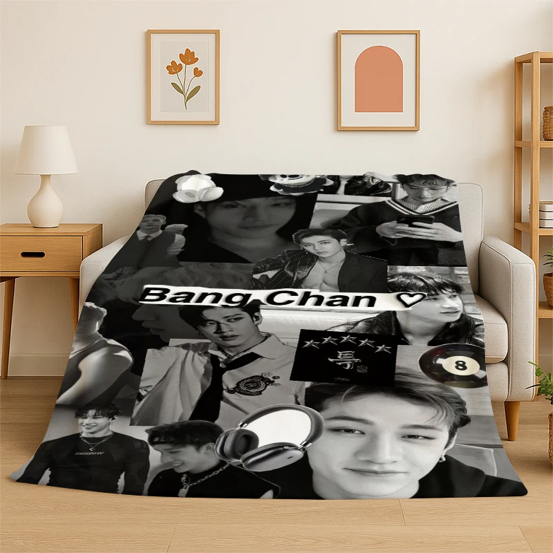 Kpop Bang Chan Stray Kids Musik-Flanelldecke, weiche, warme Überwurfdecke für Schlafzimmer, Wohnzimmer, Bett, Reisen, Camping, Picknick, Geschenk
