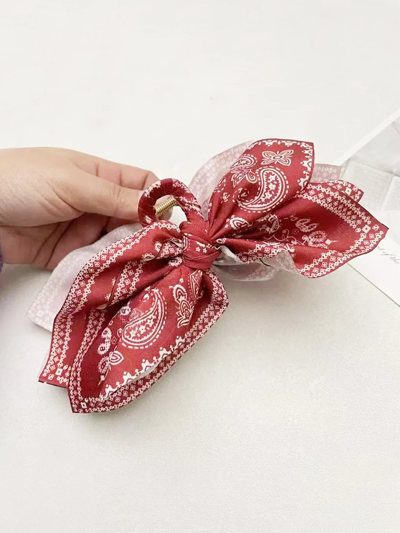1 Stück Bohemische Vielseitige Einzigartige Haarspange, Rote Cashew-Blumen-Schleife, Süße Haifischspange, Resort-Pferdeschwanz-Clip, Modische Kopfbedeckung – Detail 3