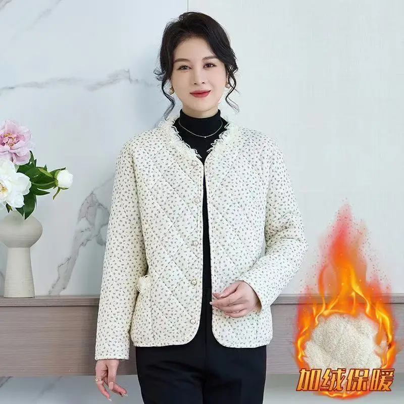 2025 nouveau manteau en dentelle rembourré en coton pour femme hiver mode féminine veste rajeunissante trois couches rembourré avec manteau en velours de coton