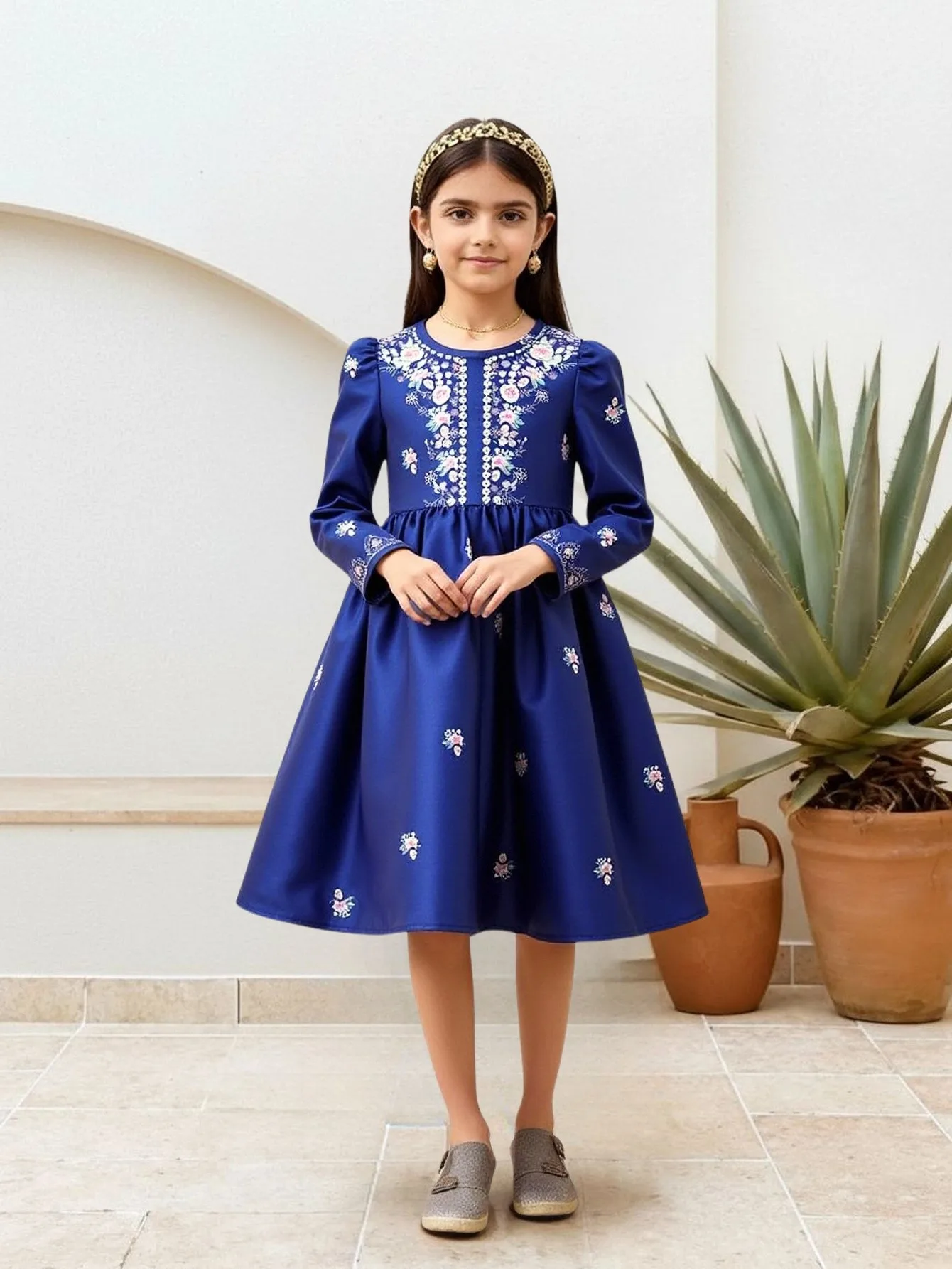 Girls' Blue Royal Style Floral Print Round Neck Long Sleeve Smocked Waist Casual Loose Dress Spring Autumn