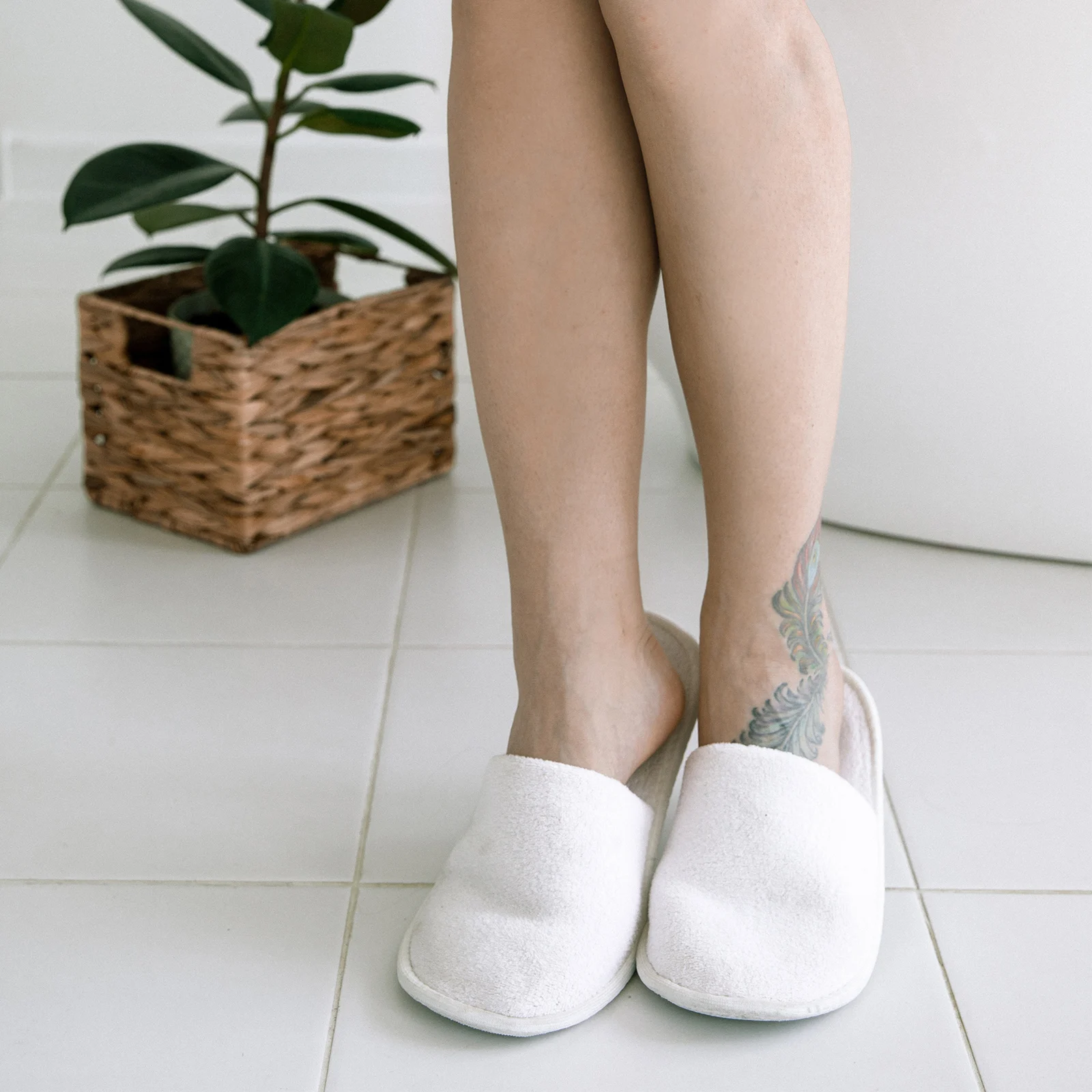 

24pcs Disposable Slippers Coral Fleece Non S Lightweight Portable Hotel Salon Travel For