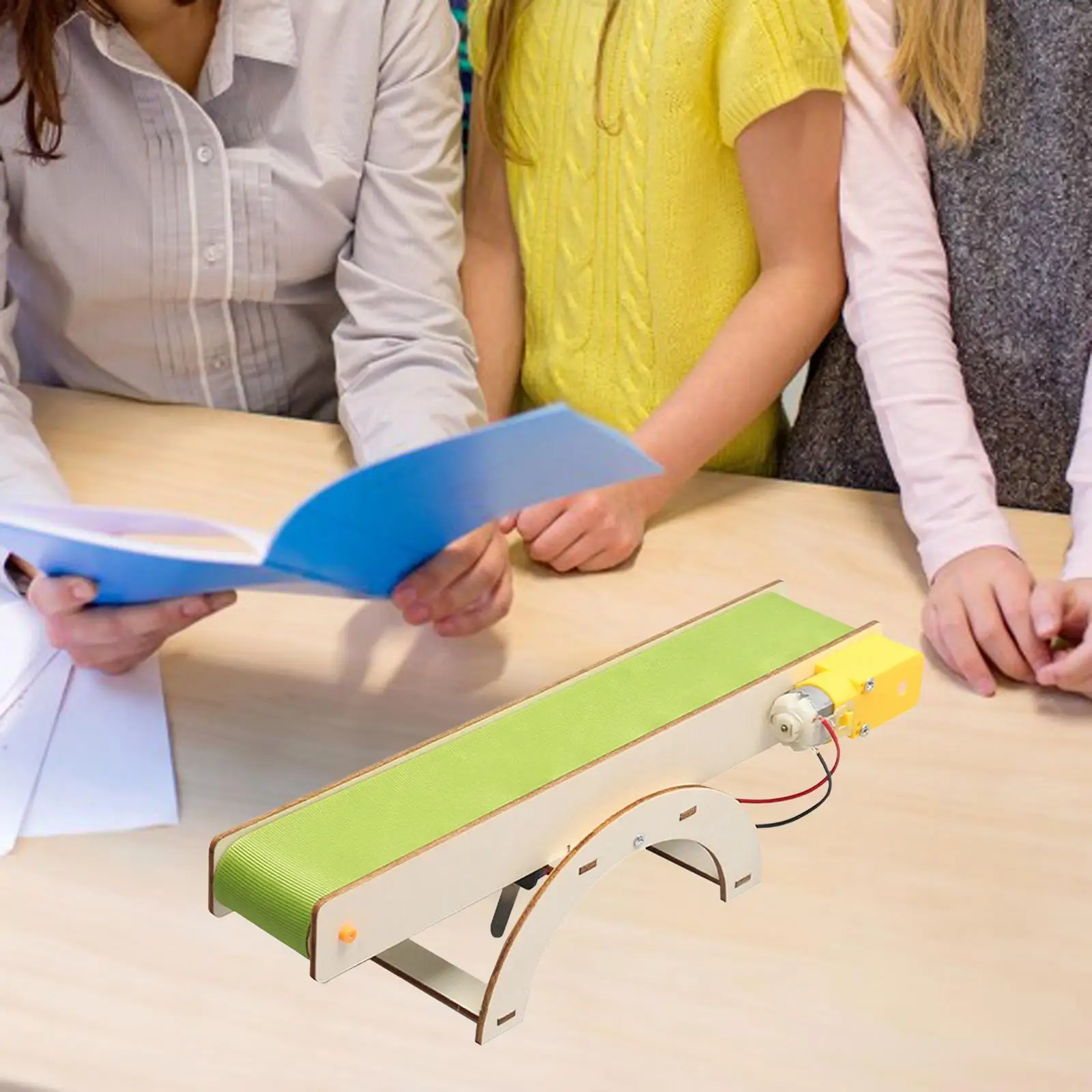 Bande transporteuse, raccords de bricolage, Kits de construction, artisanat créatif, loisirs, jouet éducatif, jouets à tige, jouet scientifique en bois pour enfants à l'école