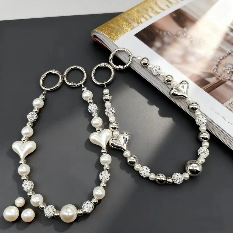 Love bow mobile phone chain ins short wristband rhinestone hanging chain high-end women's bag keychain versatile pendant