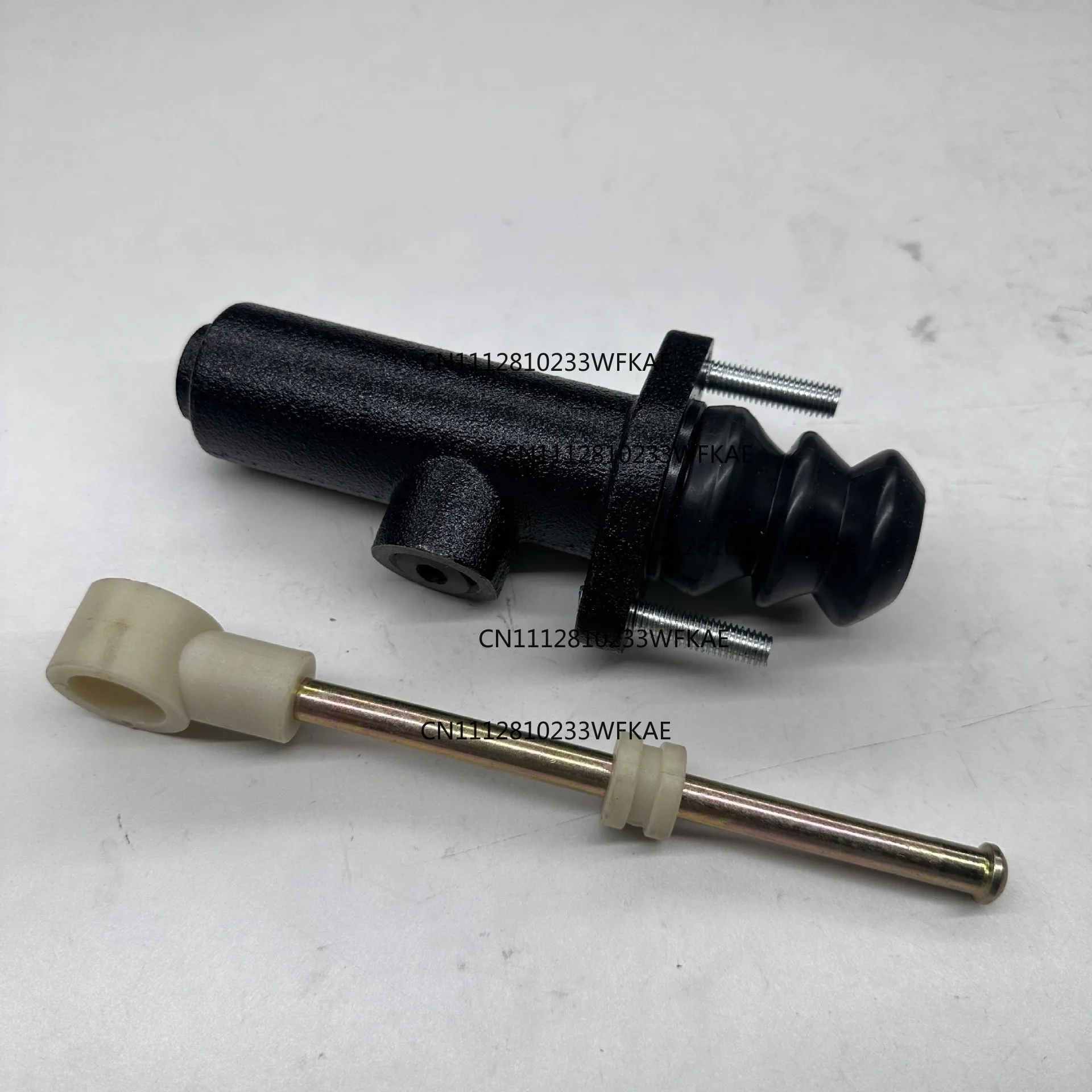 1628218 8085690 For Volvo Trucks, Clutch Master Pump