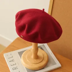 Women's Winter Wool Beret Hat Vintage Satin Embroidery Solid Color Beanie with Copper Buckle Warm Painter Cap for Ladies Fashion