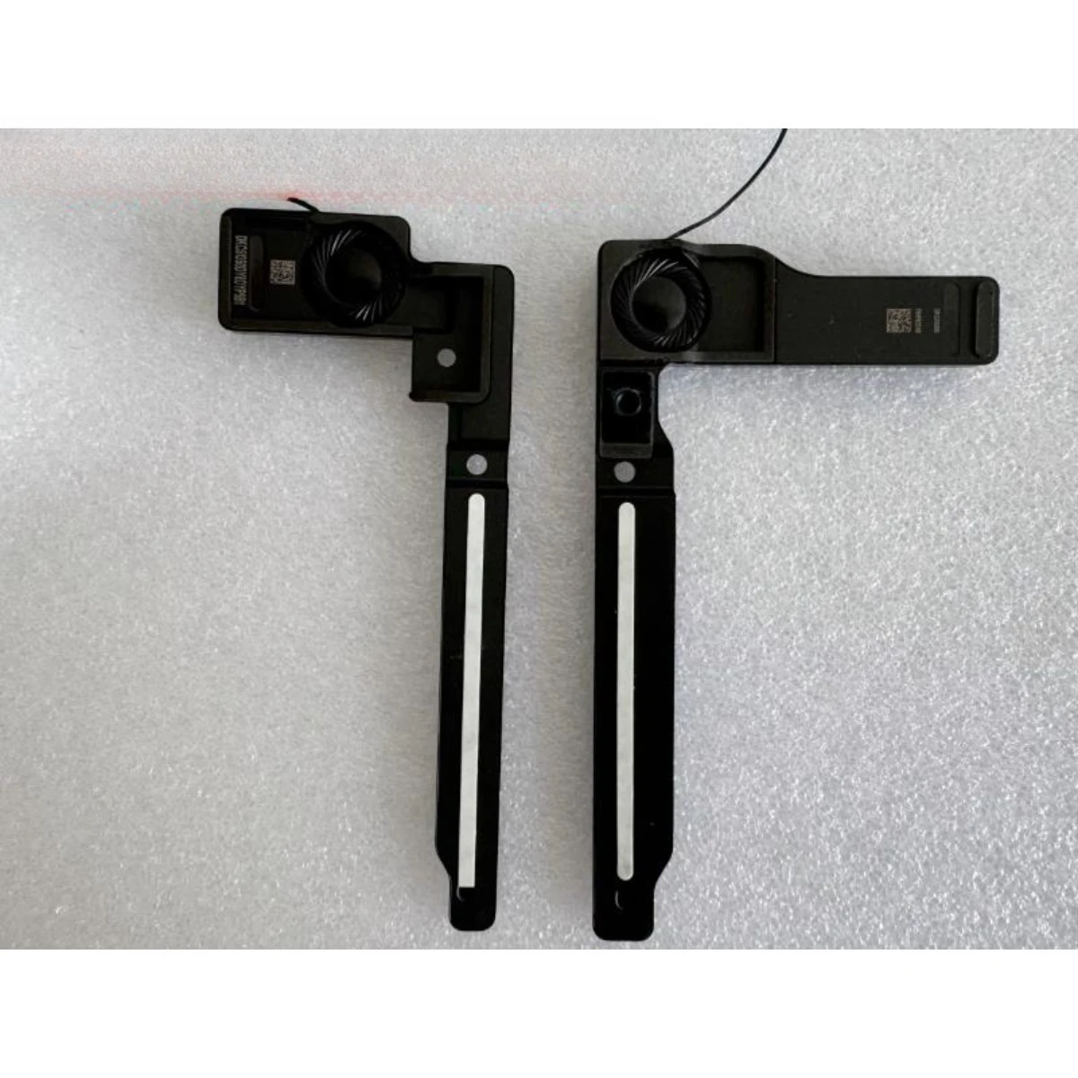 Laptop Built-in Speaker For MacBook 11-inch 13-inch A1370 A1465 A1369 A1466 Internal Sound Speaker