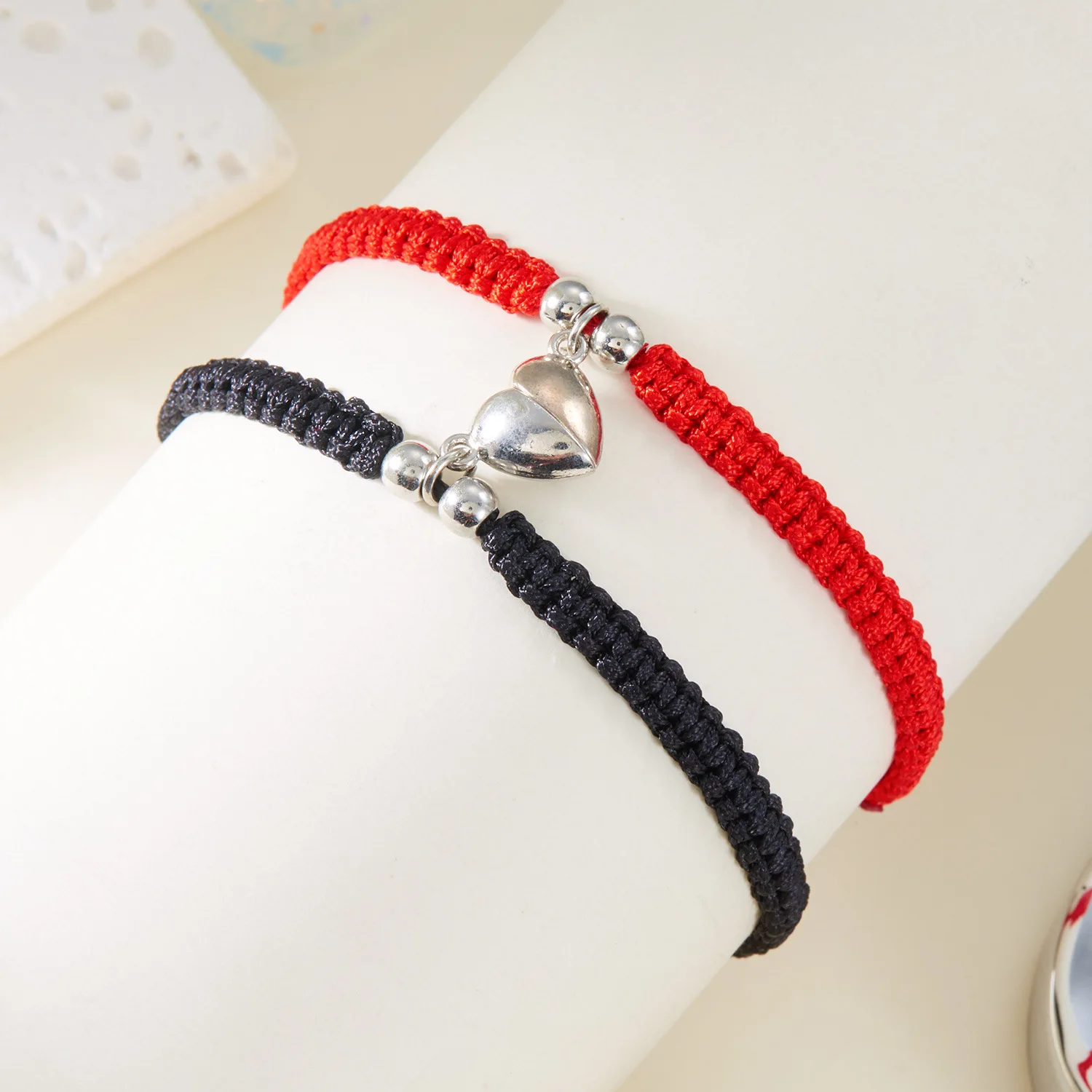 2pcs Hand-Woven Couple Bracelet Magnetic Heart Shape Braid Rope Bracelet Men'S and Women'S Gift for Anniversary Wrist Chain