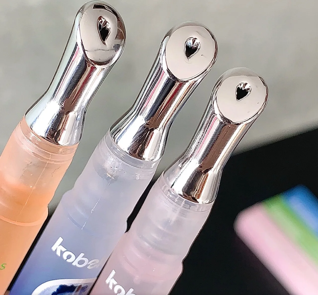 Description Picture 4 of itemPeach Lip Oil Hydrating Mirror Lip Gloss Moisturizing Non-sticky Lip Tint Lips Plumper Autumn and Winter Lips Care Serum Primer