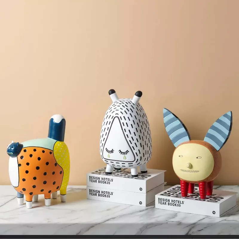 Nordic Cute Painted Resin Animal Figurine Abstract Cartoon Ornament Home Desktop Decor