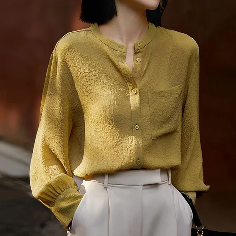 

Женская плиссированная рубашка с карманом, повседневная винтажная блузка с длинными рукавами-фонариками и круглым вырезом, модель 2023 на раннюю осень, 30039