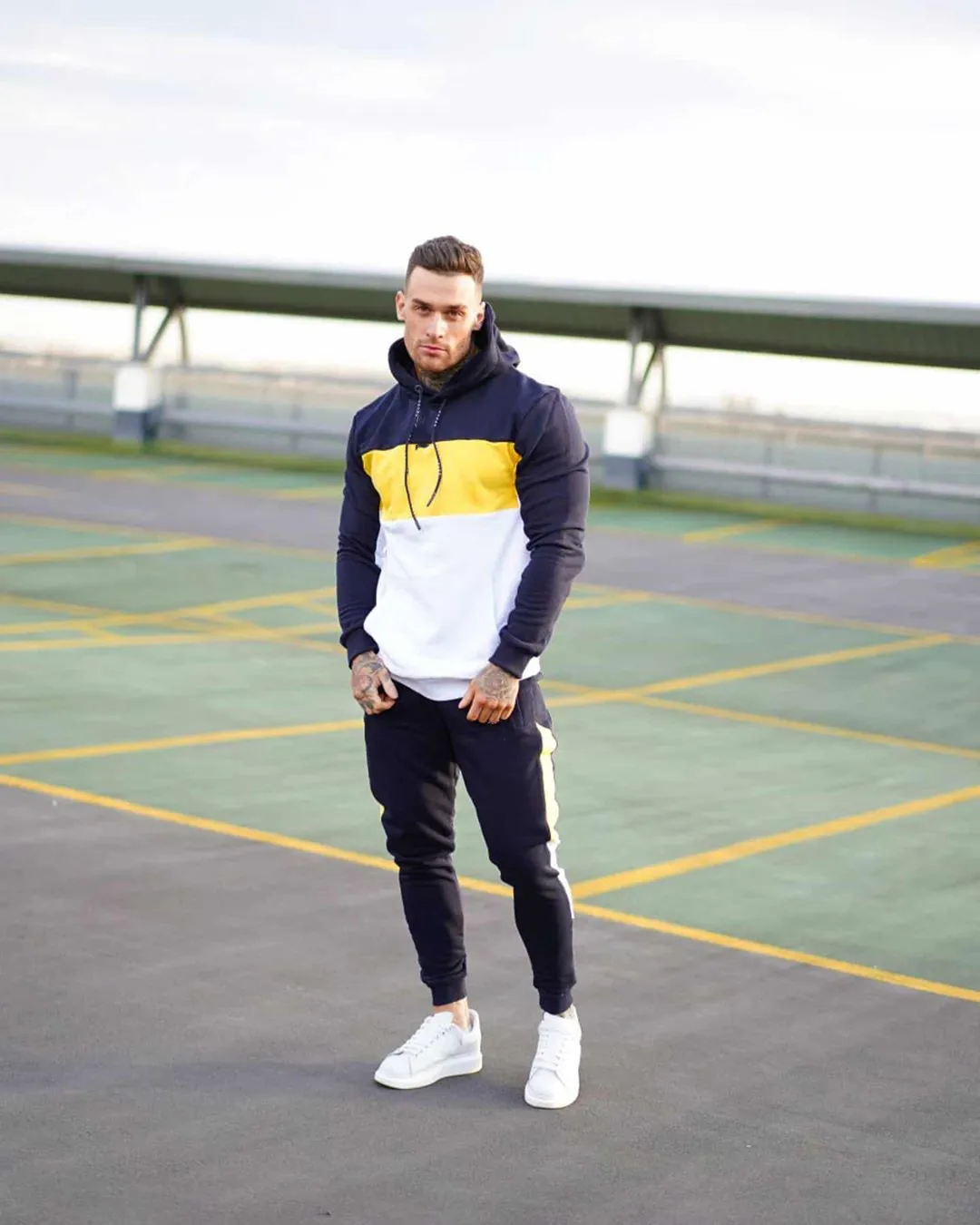 2022 Autumn New Men's Pullover Sports Sweater Set Leisure Color Matching Hoodie Long Sleeve + Running Pants Set Men