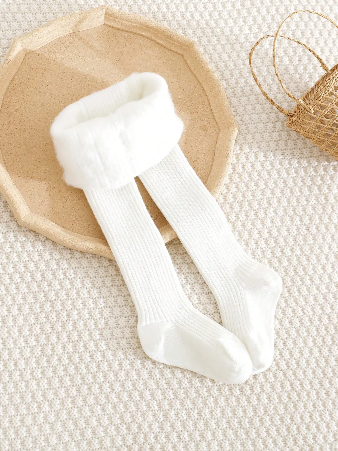 1 Stück Kinder-Strumpfhose mit vertikalen Rippen und Fleece-Futter, einfarbig, warm, weich, bequem, Leggings für Herbst und Winter, ideal für den täglichen Gebrauch im Freien. – Detail 6