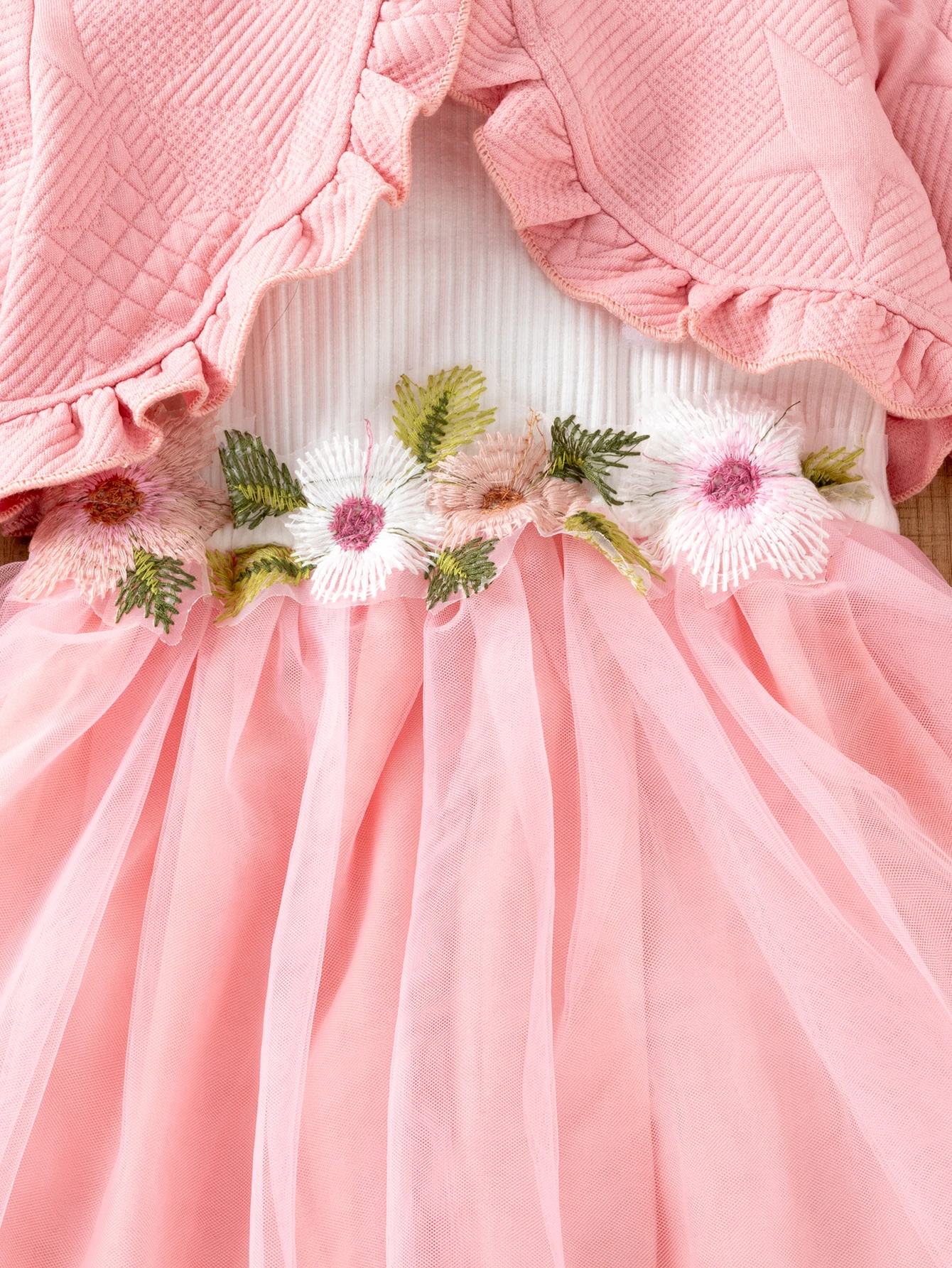 Autumn new waist flower suspender mesh dress+lace long sleeved jacket