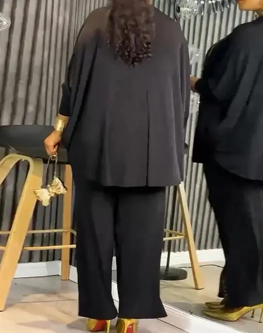 2-piece round neck bat sleeve loose top and elastic waist wide leg pants set casual gold rhinestone and sequin decoration set