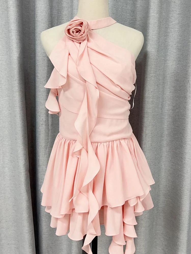 Sólido emendado apliques em camadas bolo mini vestido para mulher halter flor decoração sem mangas cintura alta temperamento vestido