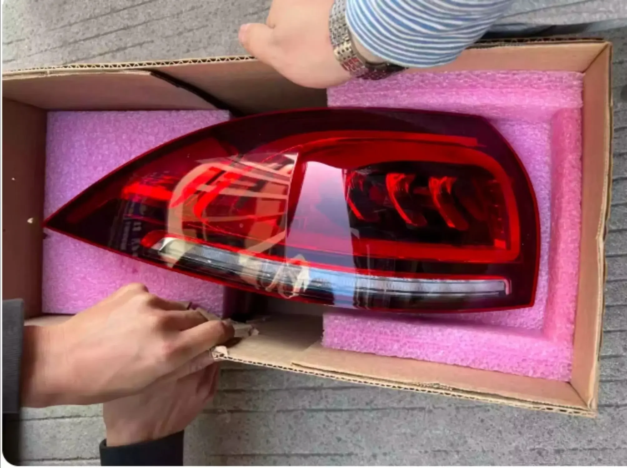 

Car LED Rear Tail Light for Mercedes Benz GLE Brake driving Lamp Warning Turn Signal