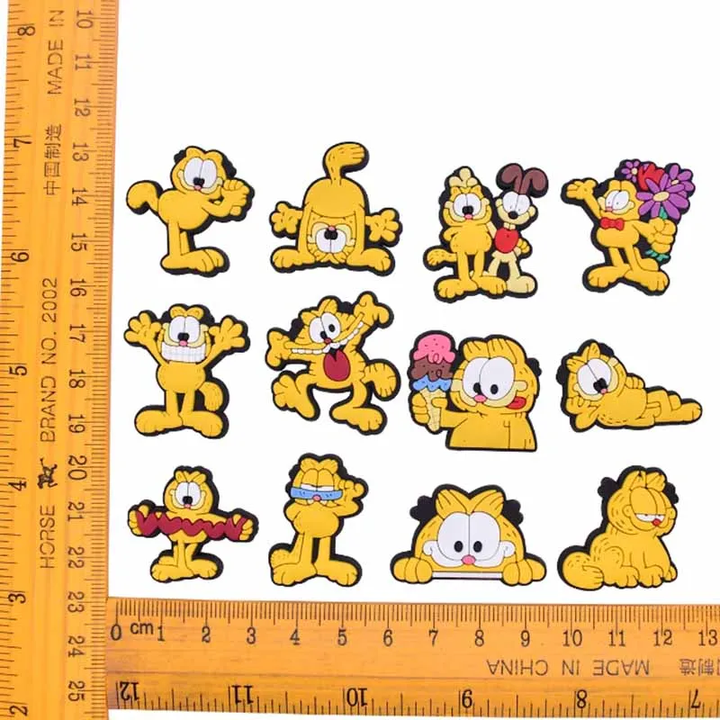 Cute Cartoon Garfield Series Shoe Charms Set For Clogs Bogg Bag Bubble Slides Sandals PVC Shoe Decorations Beach Bag Accessories