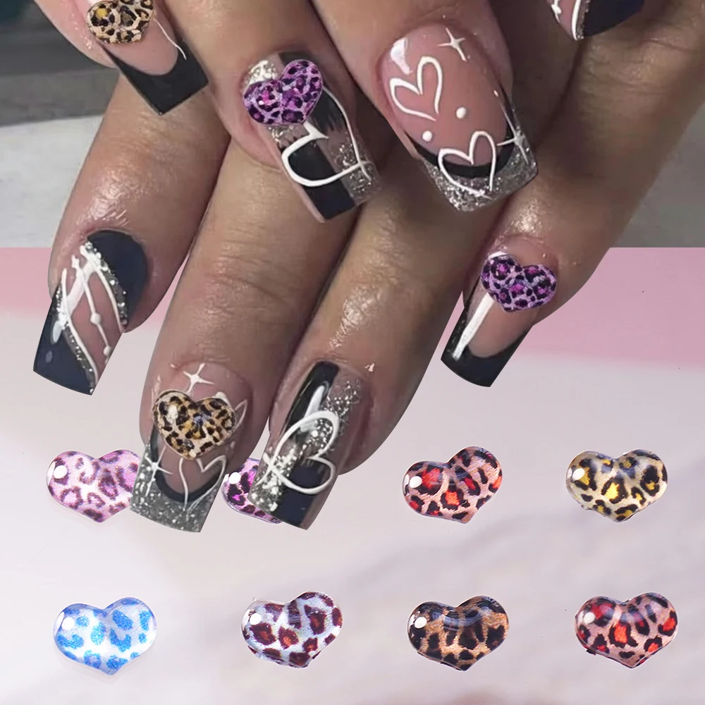 50 Stück Leopardenmuster Herz-Nagelcharms für Maniküre-Dekorationen Transparentes Harz DIY für Nagelteile Eisklare Accessoires