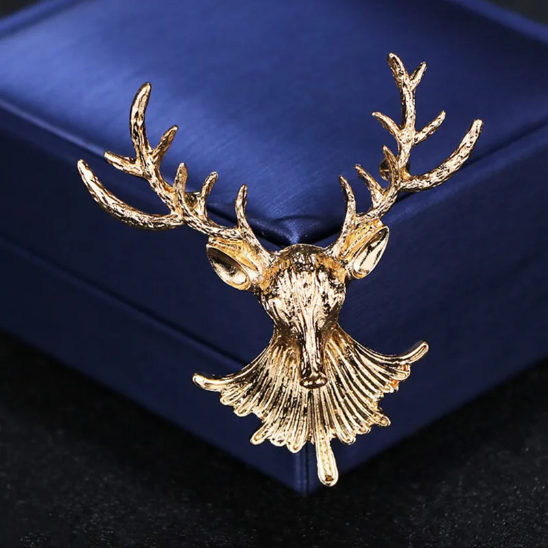 Hot Vintage Unisex Animal Deer Brooch Badge Popular Cute Elk Antlers Head Brooches Pins Clothes Accessories Christmas Gifts