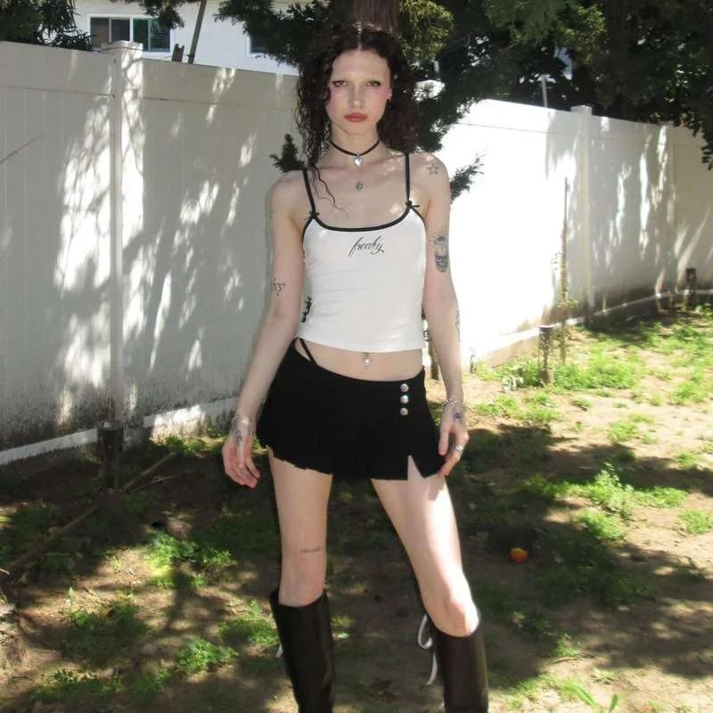 

Юбка плиссе с низкой талией GIA, черно-белая, двухслойная, сексуальная, из ПВХ-ткани, средней посадки, подходит для образа в стиле Batwing.