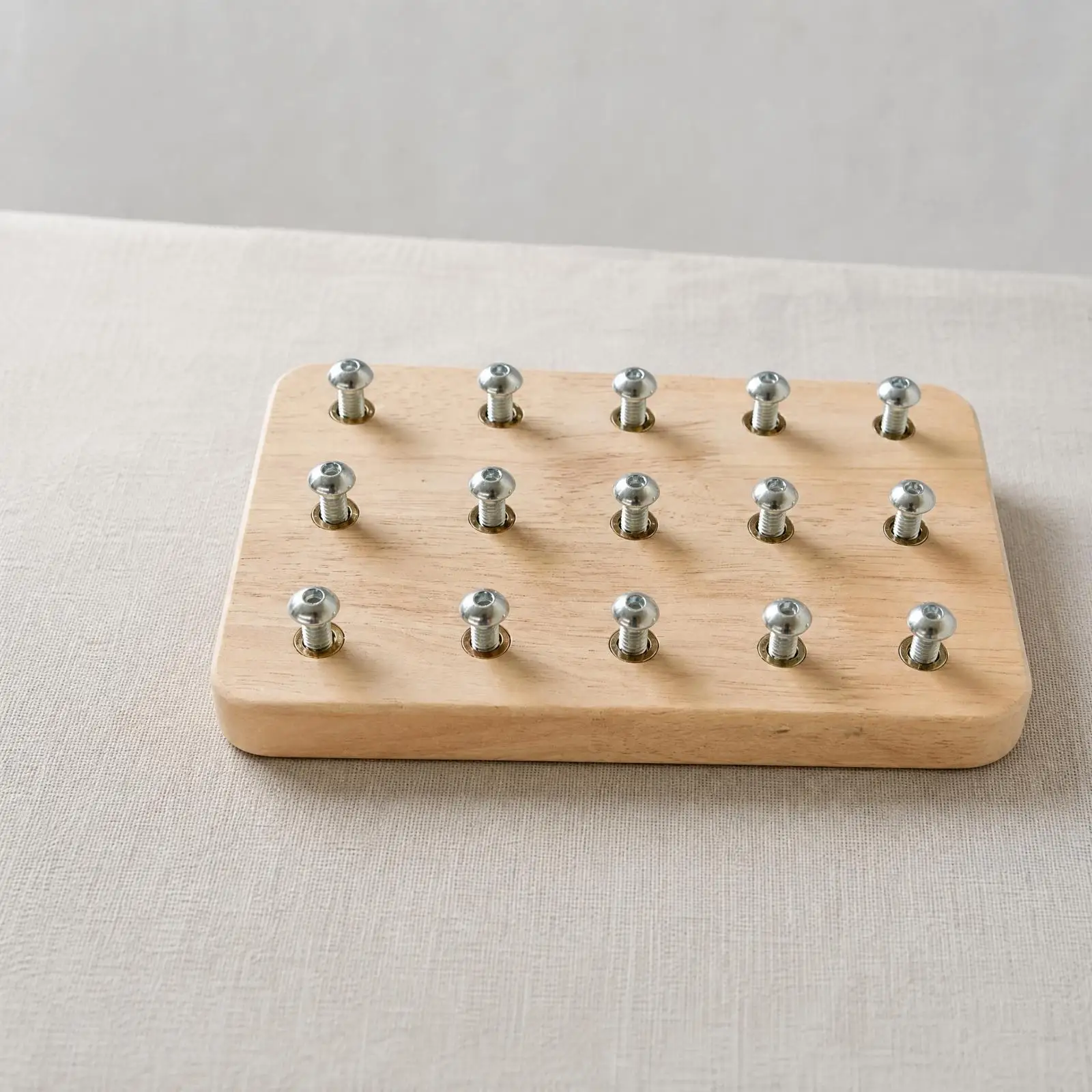 Wooden Hand-Function Training Board Home Use Wooden Dexterity Board with Metal Screw Posts Hand Eye Coordination Practice Tool