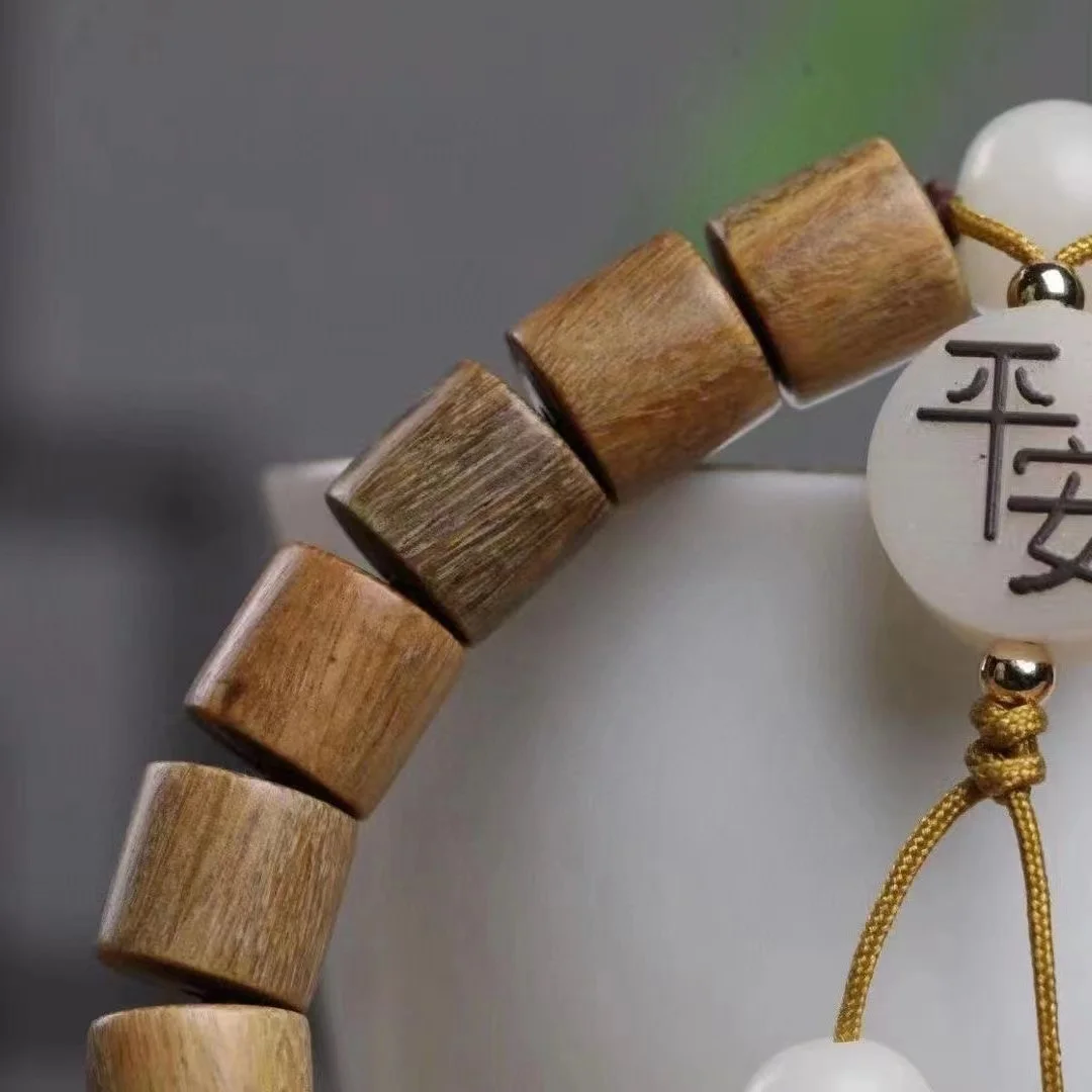 

Green Sandalwood Barrel Beads Size 0.8cm Bracelet 16cm Wrist Men and Women Couple