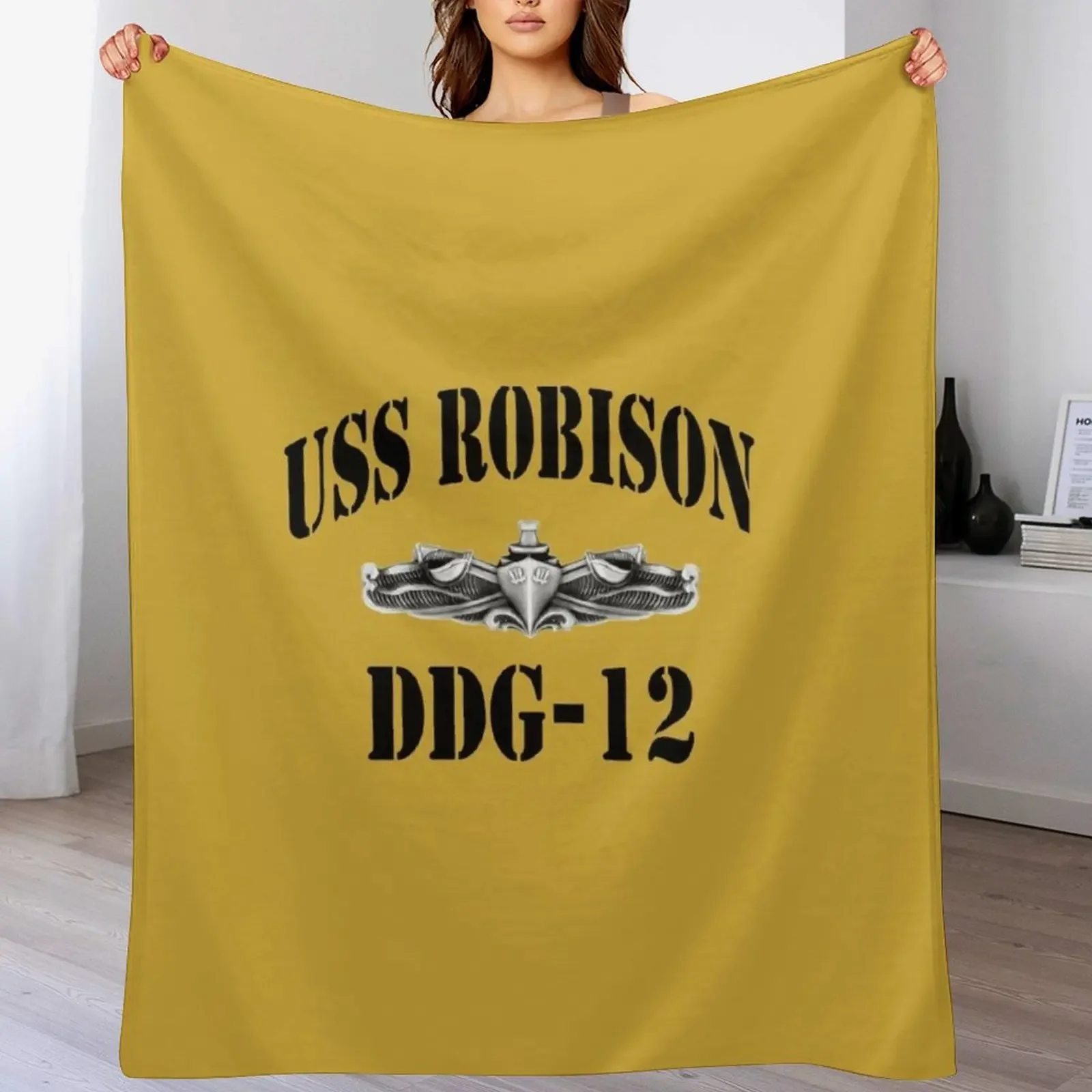 USS ROBISON (DDG-12) SHIP'S STORE Throw Blanket Cozy Home Blanket Gift for Christmas Holiday