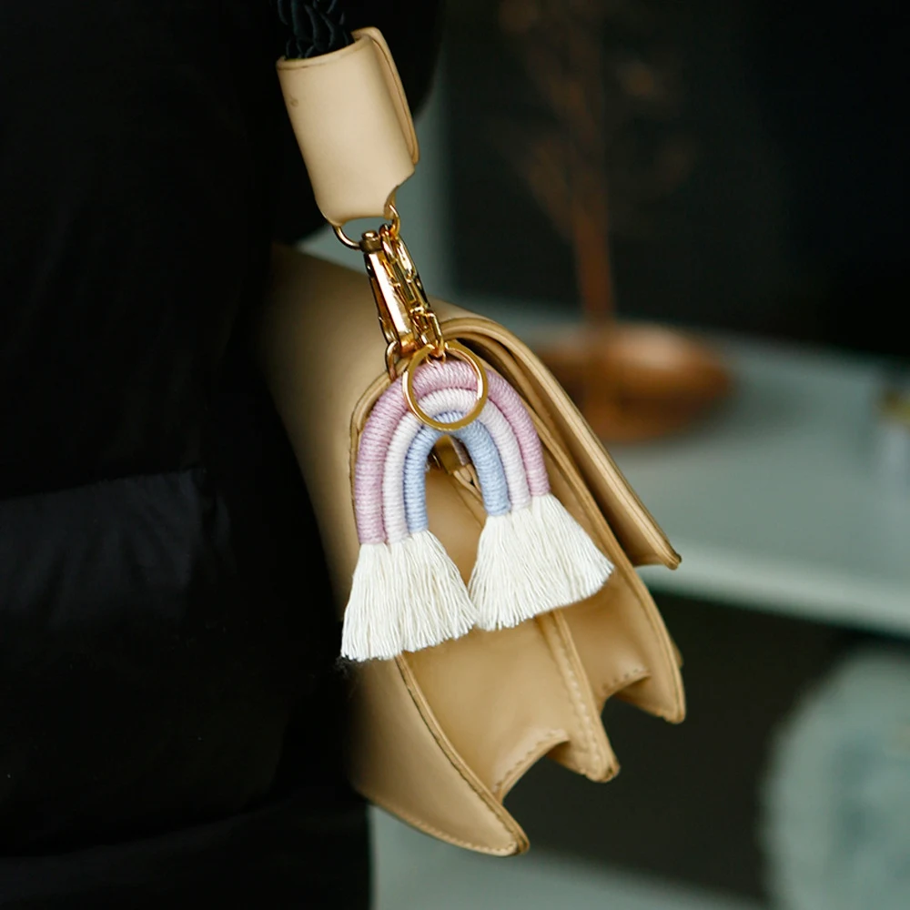 Wevende Regenboog Sleutelhangers Voor Vrouwen Boho Handgemaakte Sleutelhanger Sleutelhanger Macrame Tas Charme Auto Opknoping Sieraden Geschenken, C