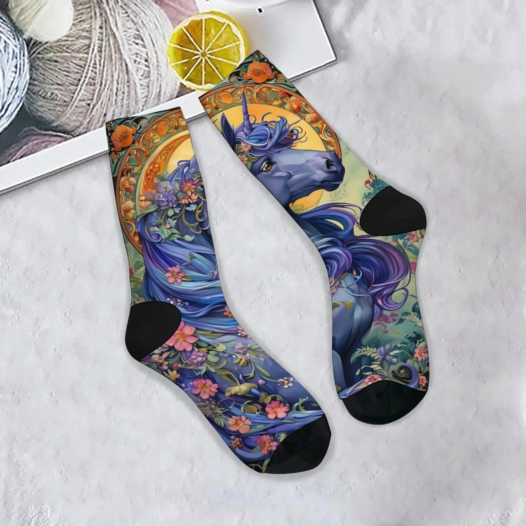 

Harajuku retro blue unicorn and flower mane print casual socks comfortable breathable non-slip men's socks party holiday gifts