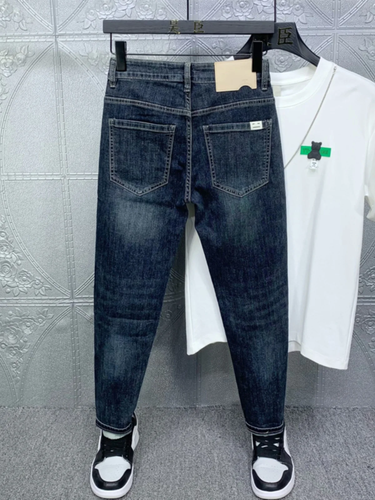 

High-End Men's Denim Jeans Autumn New Style Korean Version Casual Elastic Slim Fit Vintage Versatile Washed Nine-Piece Pants