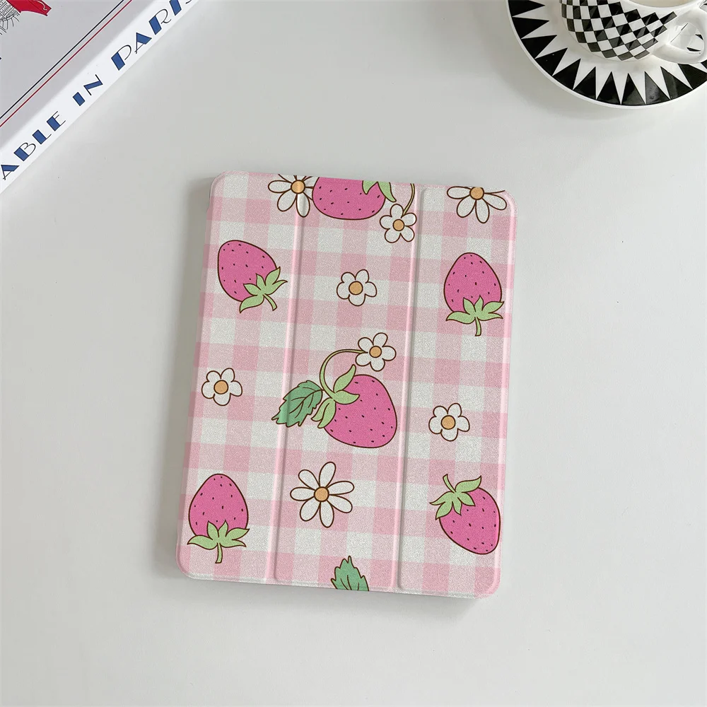 

New pink checkered strawberry iPad case suitable for Apple iPad Pro 2024 11 inch 2025 Air 5/4 10.9 iPad 10 9.7 10.2/10.5 Mini 6/
