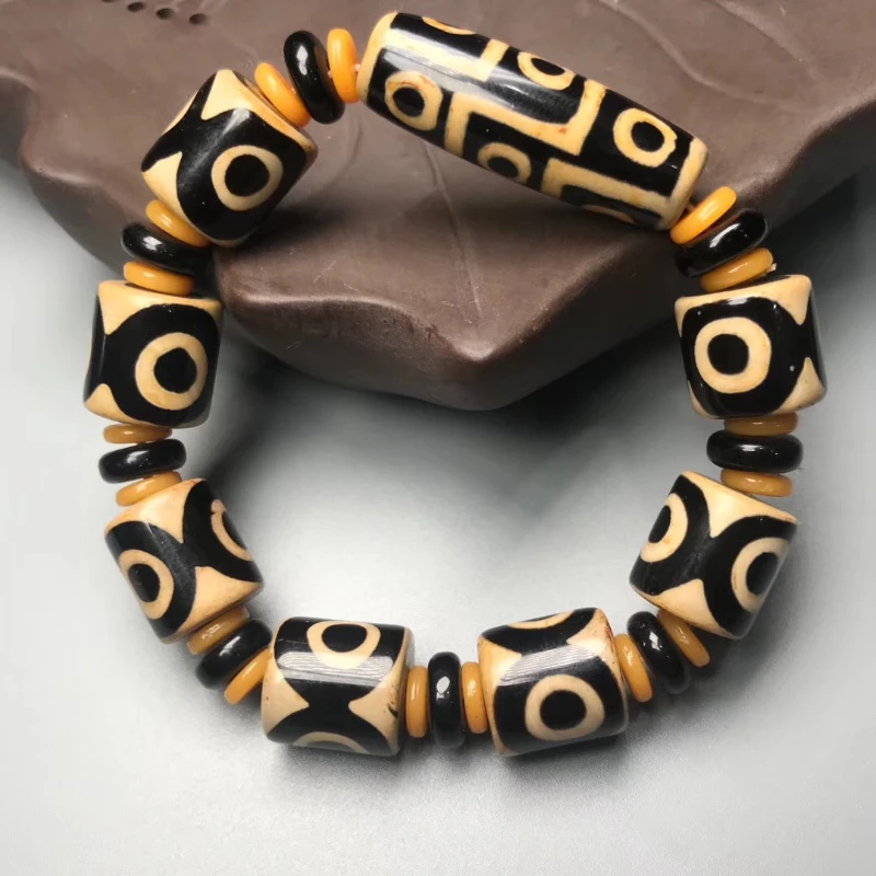 Tibetan old mine agate three eyes with nine eyes tooth yellow dzi bead bracelet single circle bracelet wholesale