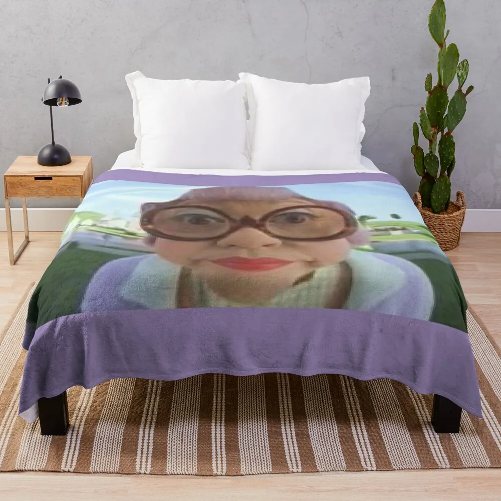 

Mrs Kwan from Cat in the hat! Throw Blanket Beautifuls Kid'S Plaid on the sofa Winter beds Blankets