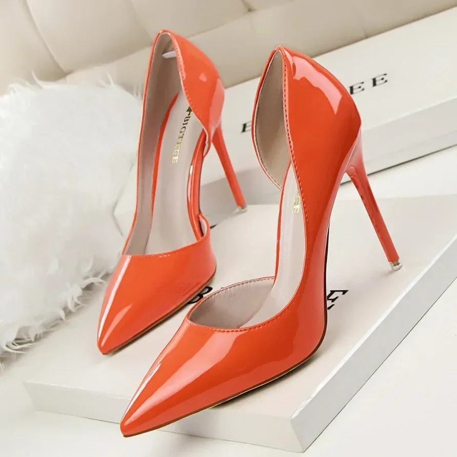 Sexy Pointed Toe Patent Leather Design Women Pumps Shallow Hollow Women Elegant Thin High Heels Stripper Shoes Career Work Shoes