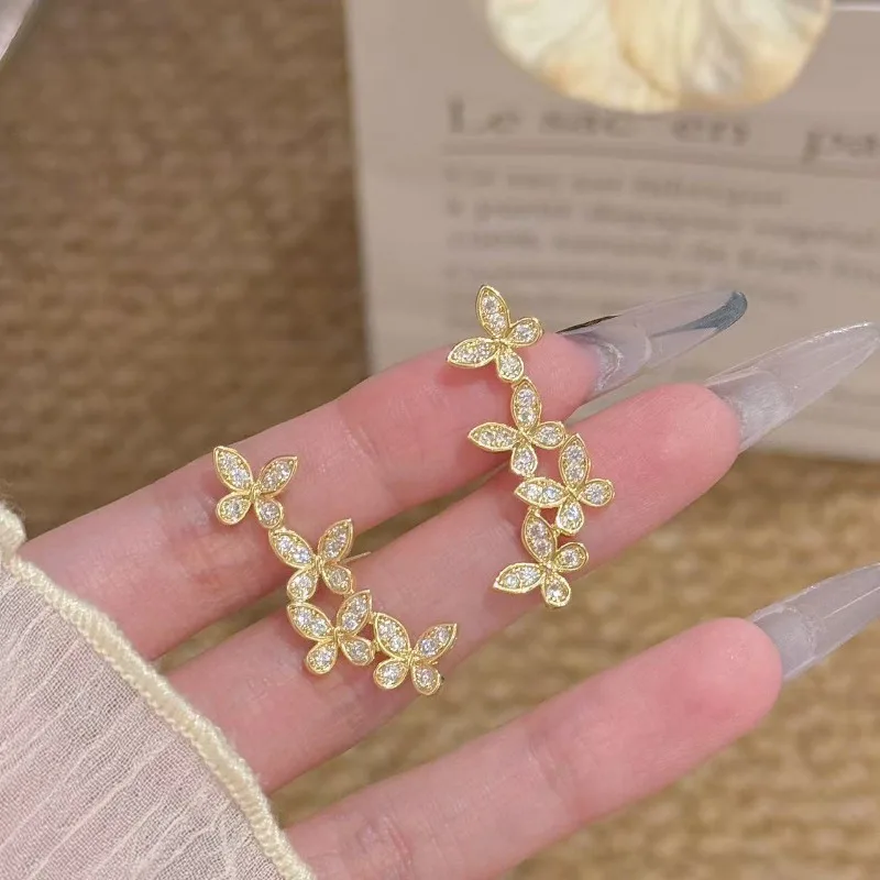 

Super Flash Butterfly Stud Earrings Light Luxury High Sense Horse Year Necklace Needle Sweet Exquisite Temperament Fashion Stud
