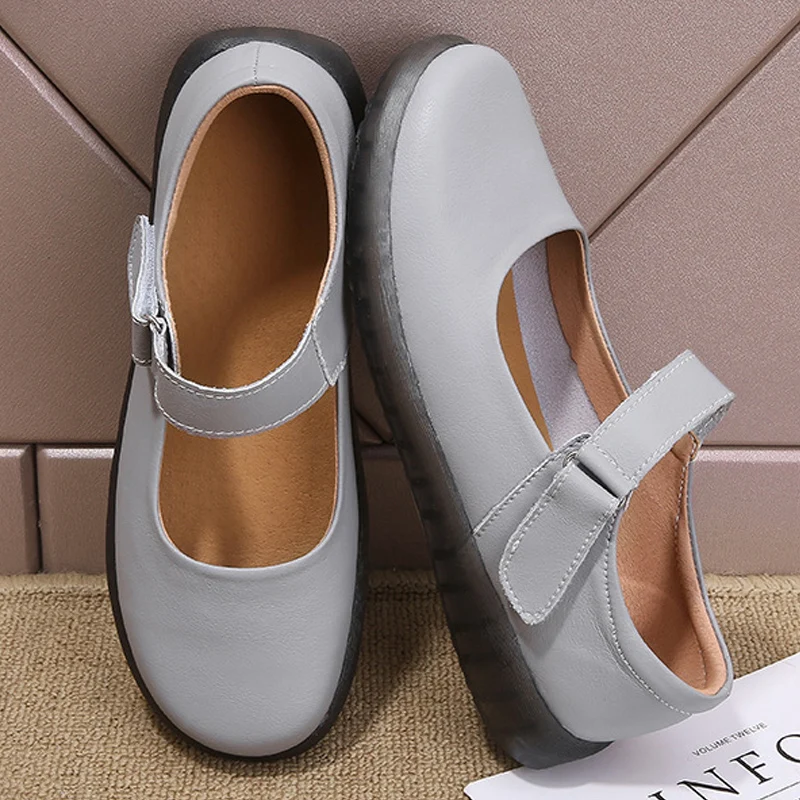 Genuine Leather Women Nurse Shoes with Soft Soles and Comfortable Small White Shoes for Women Flat Bottomed Medical Work Shoe