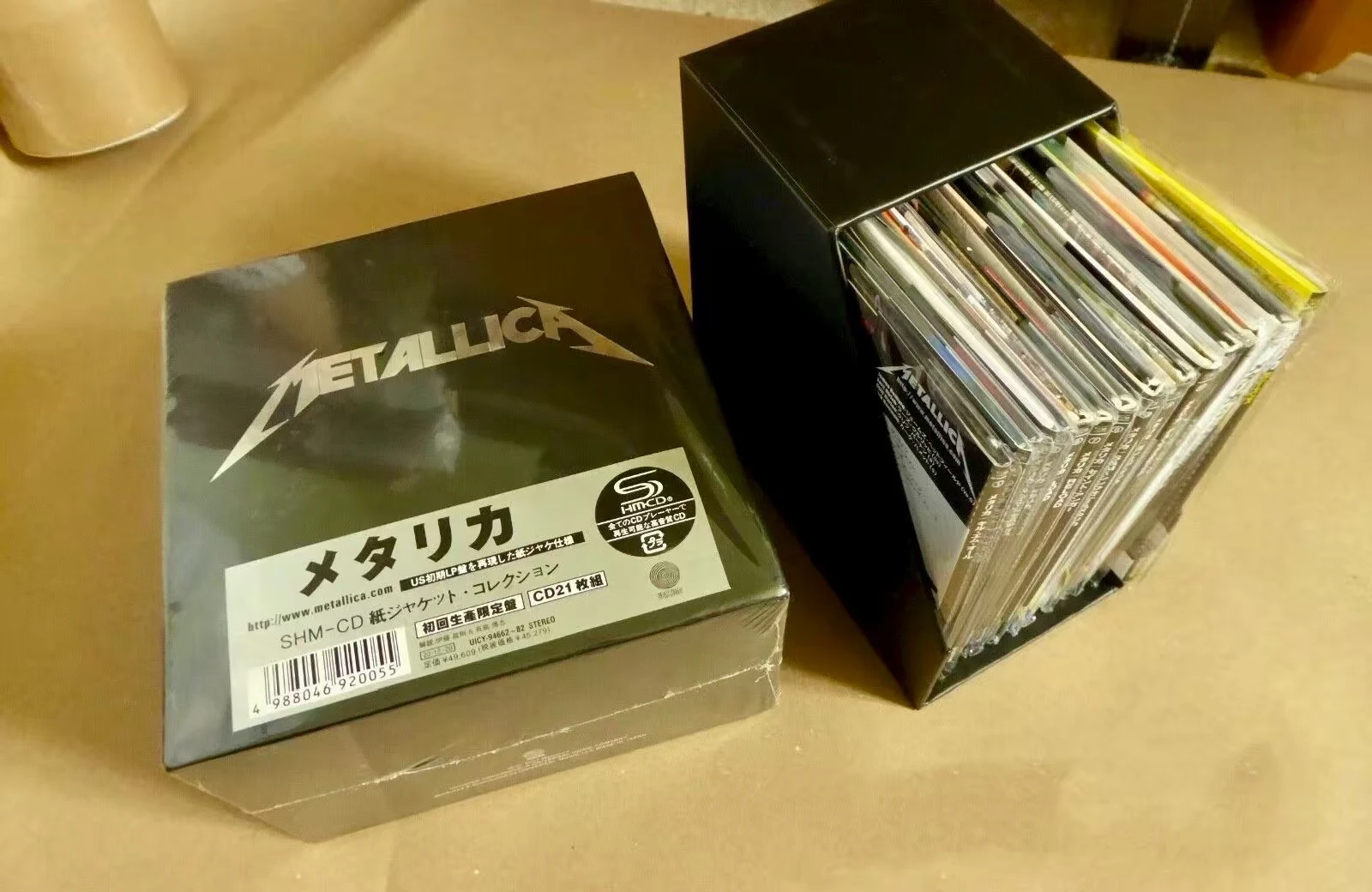 James Hetfield Heavy Metal Music CD Complete Album 21 Music Albums Role Playing Gift Box Collection Gifts