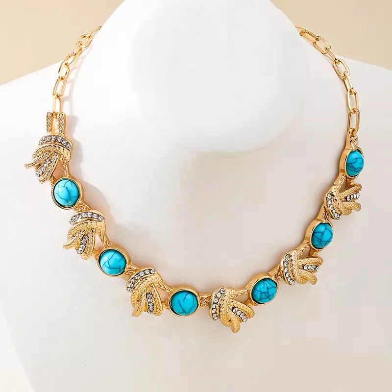 

European American Vintage Exaggerated Metal Turquoise Knot Necklace for Women, Bohemian Party Prom Statement Jewelry