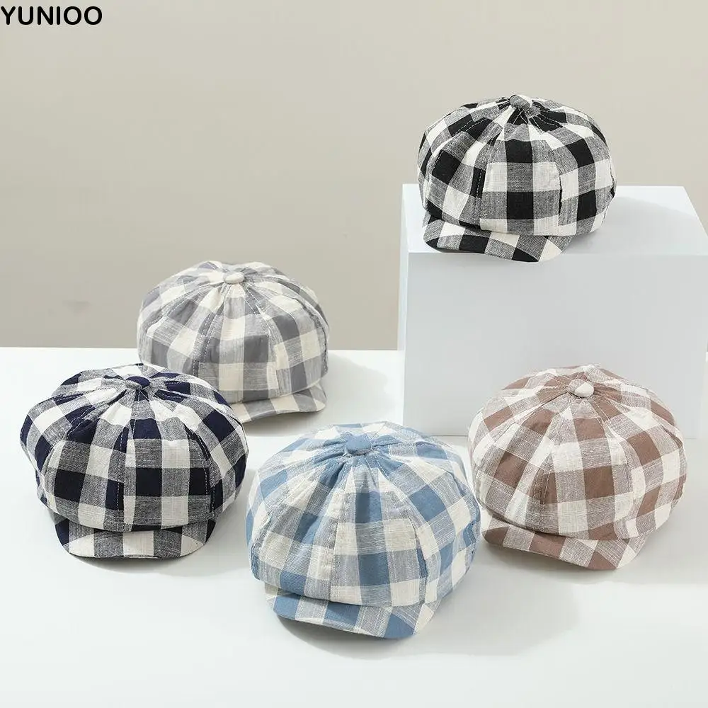 

Fashion Plaid Newsboy Cap Vintage Korean Children's Beret Outdoor Retro Peaked Caps Kids