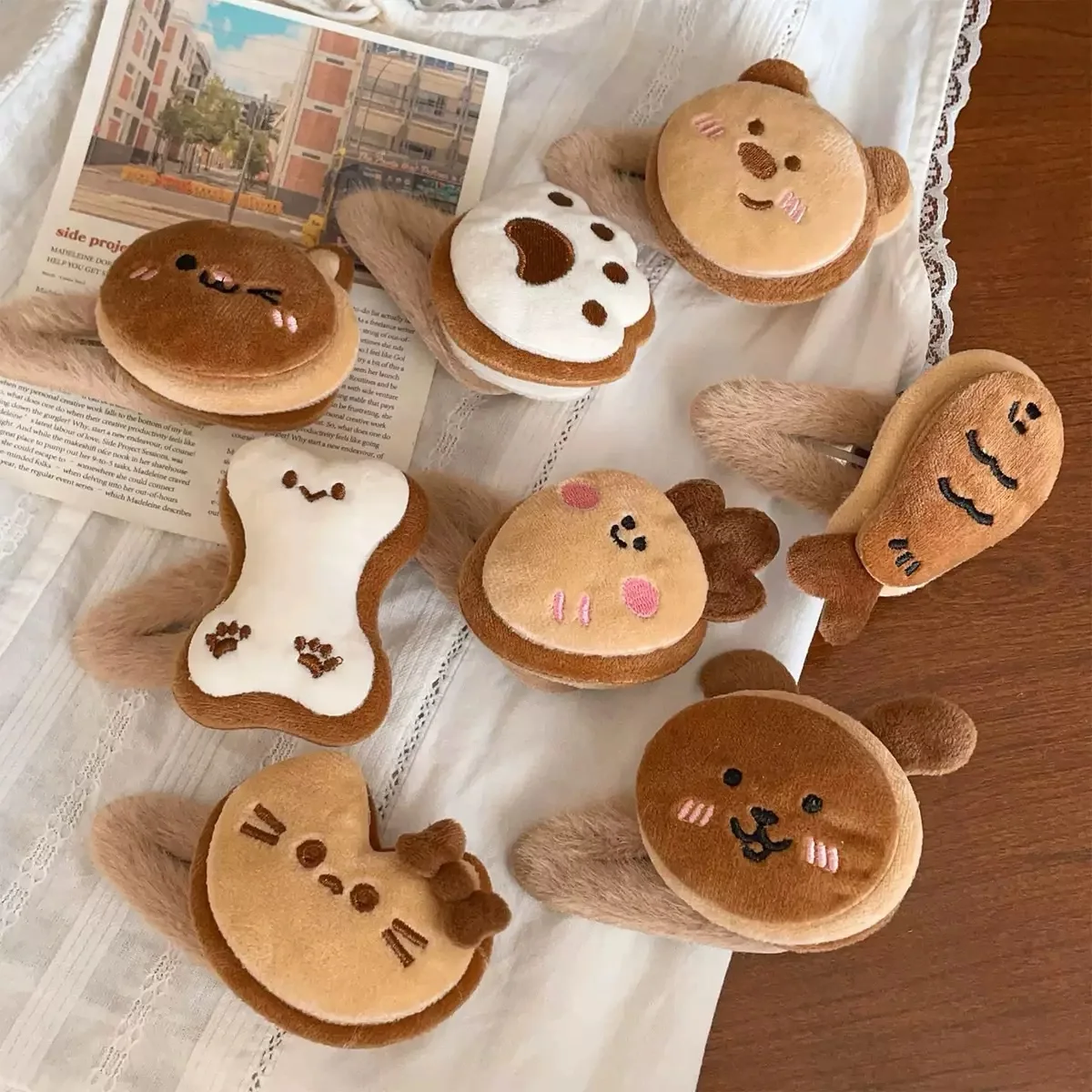 

Cute Brown Series Plush Hair Clip - Warm And Soft, Suitable For Women'S Autumn And Winter Style